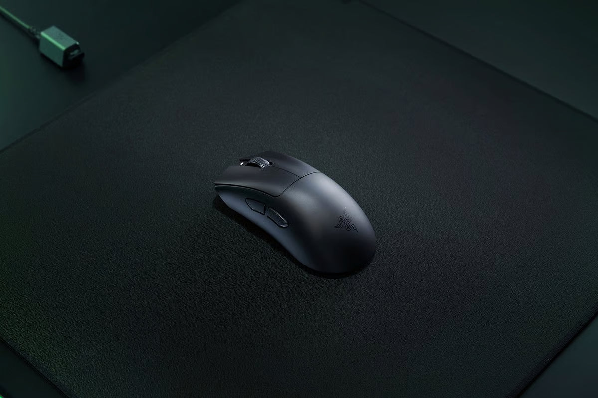 Razer DeathAdder V3 HyperSpeed 無線遊戲滑鼠